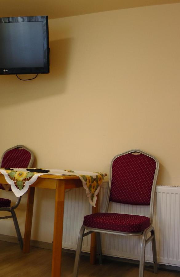 Airport Apartment Vecses