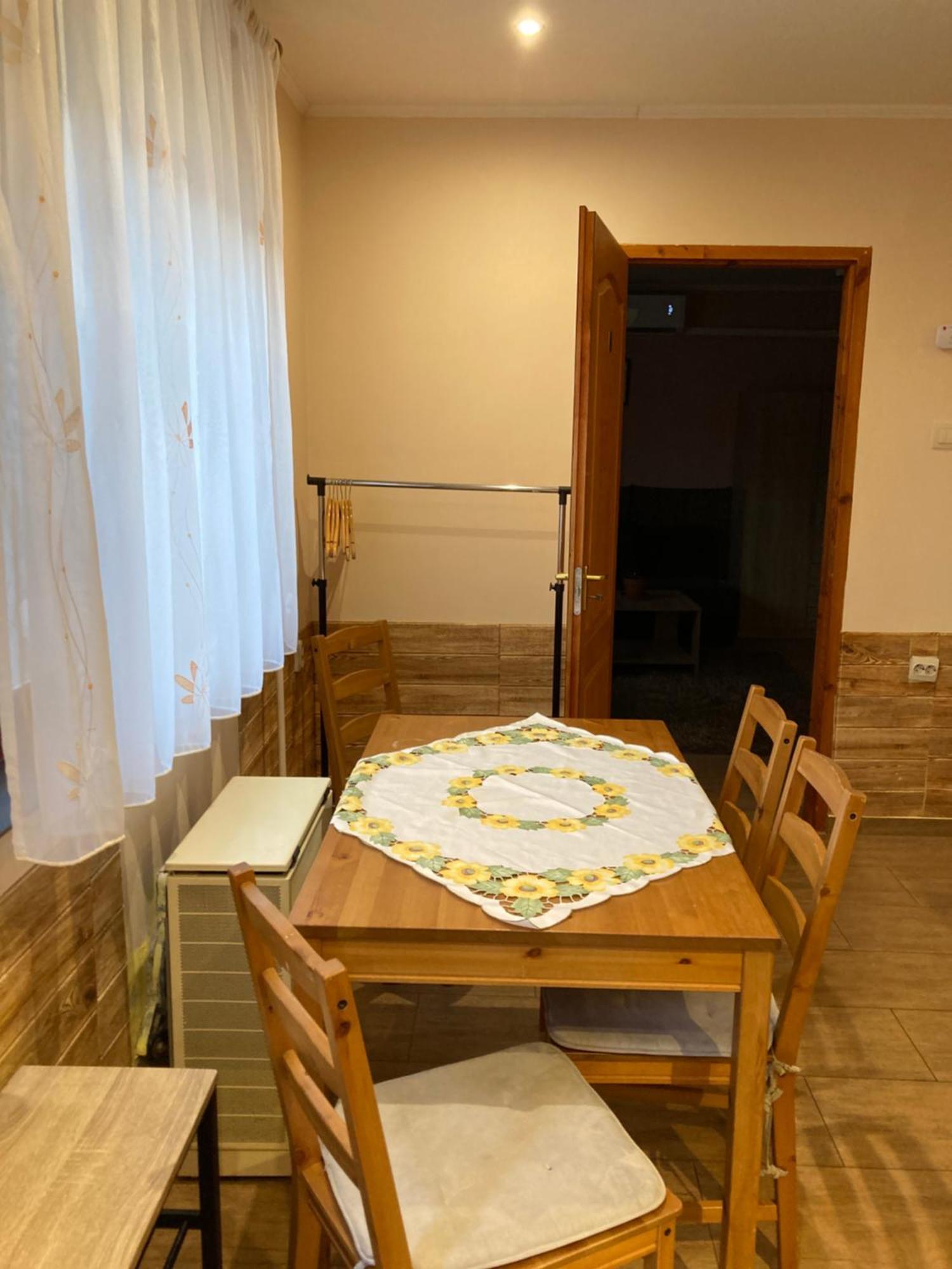 Apartment Airport
